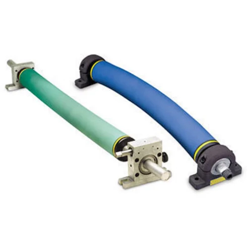 Axel Premium Bow and Banana Rollers